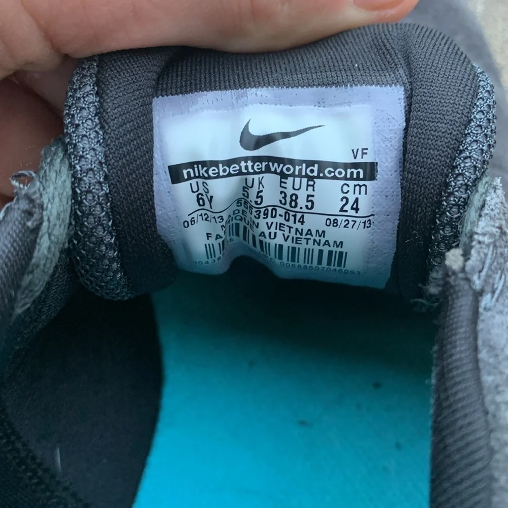 Nike‎ Rabona SB Kids Skate Suede Sneakers